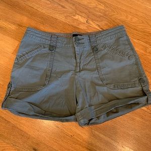 A.N.A olive green shorts